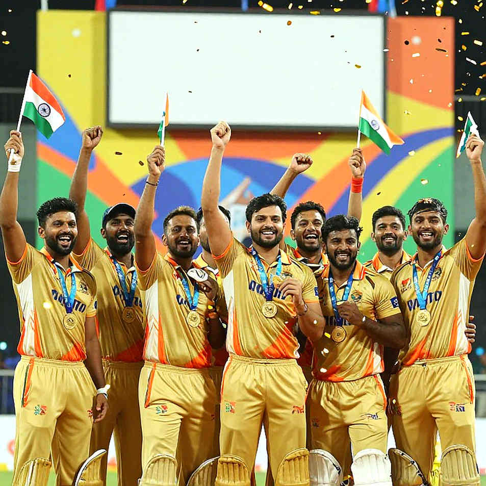 ২ মিনিট, ১টি হেলমেট স্ট্র্যাপ এবং ক্রিকেটের রিভিউ প্রোটোকলের অন্ধ জায়গা